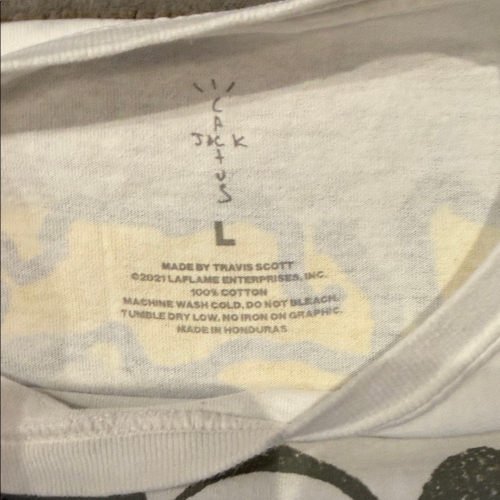Cactus Jack x KAWS Graphic Tee - Picture 4 of 8